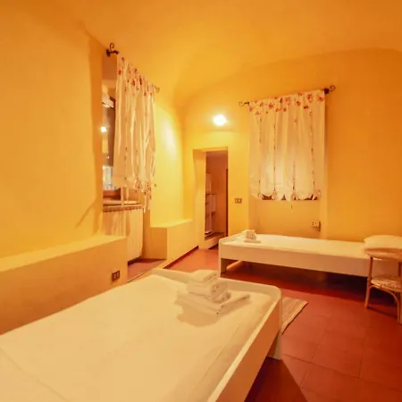 San Felice By Interhome